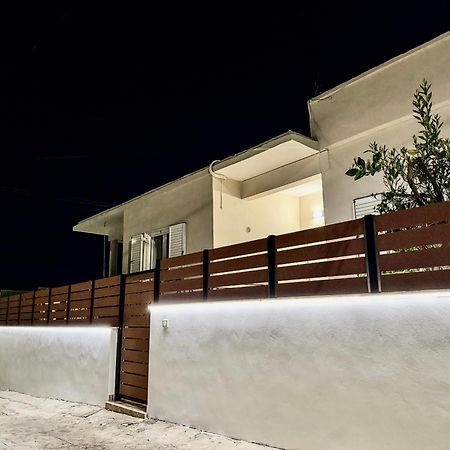 Alyki Salamina House Villa ภายนอก รูปภาพ